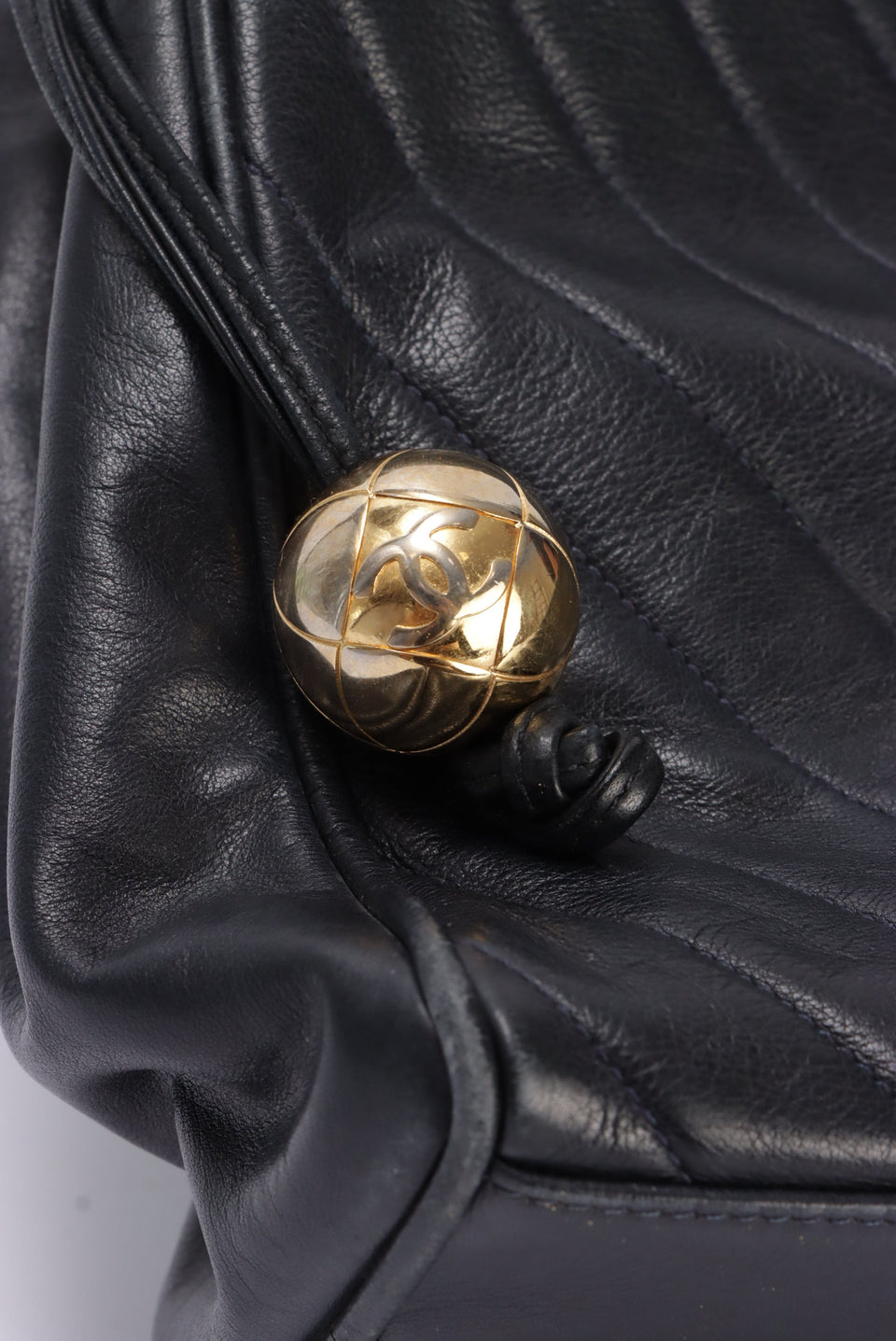 VINTAGE CC TOTE BAG CHEVRON