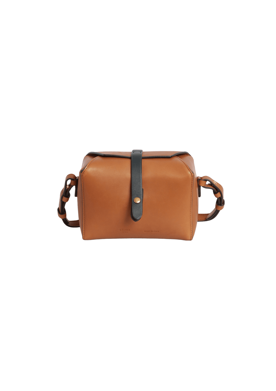 BOX ON STRAP CROSSBODY
