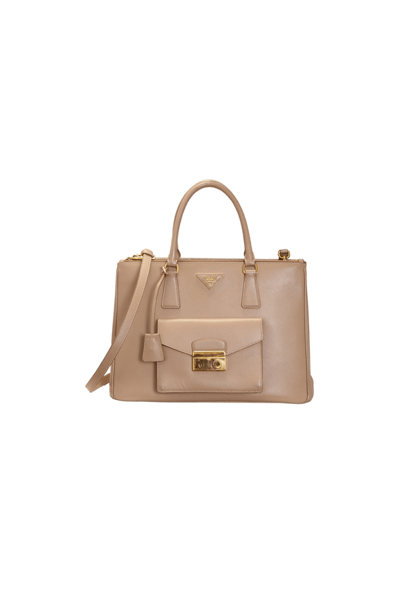 SAFFIANO LUX FRONT POCKET TOTE
