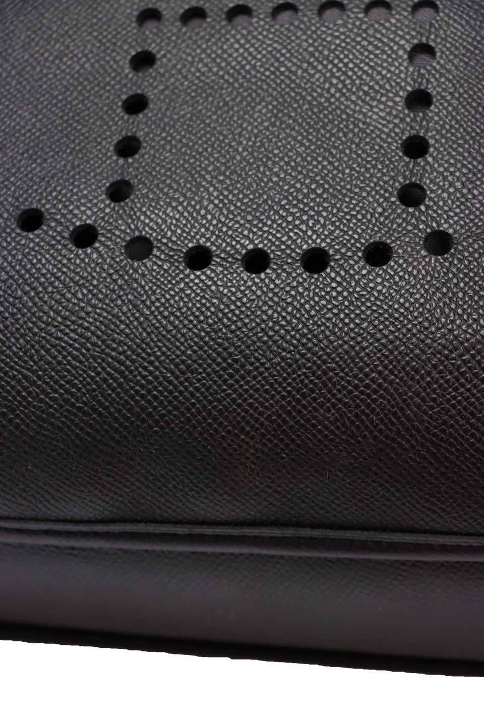 EPSOM EVELYNE III 33