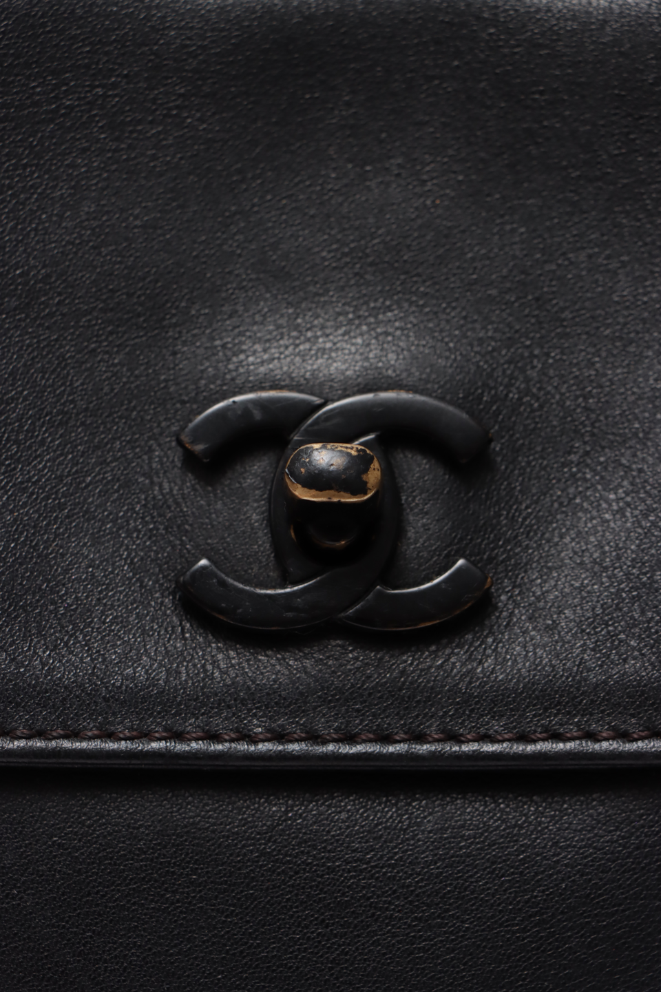 VINTAGE CC FLAP WAIST BAG