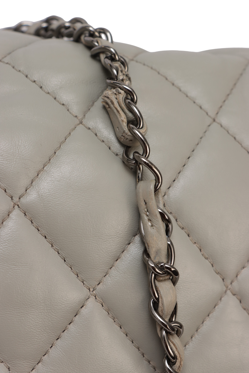 MEDIUM CLASSIC SINGLE FLAP LAMBSKIN