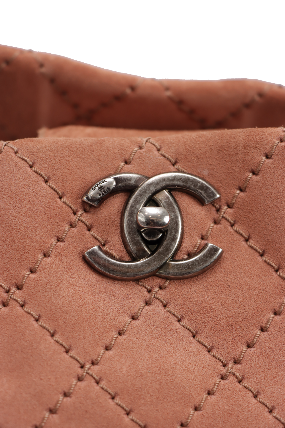 WILD STITCH CHAIN TOTE BAG