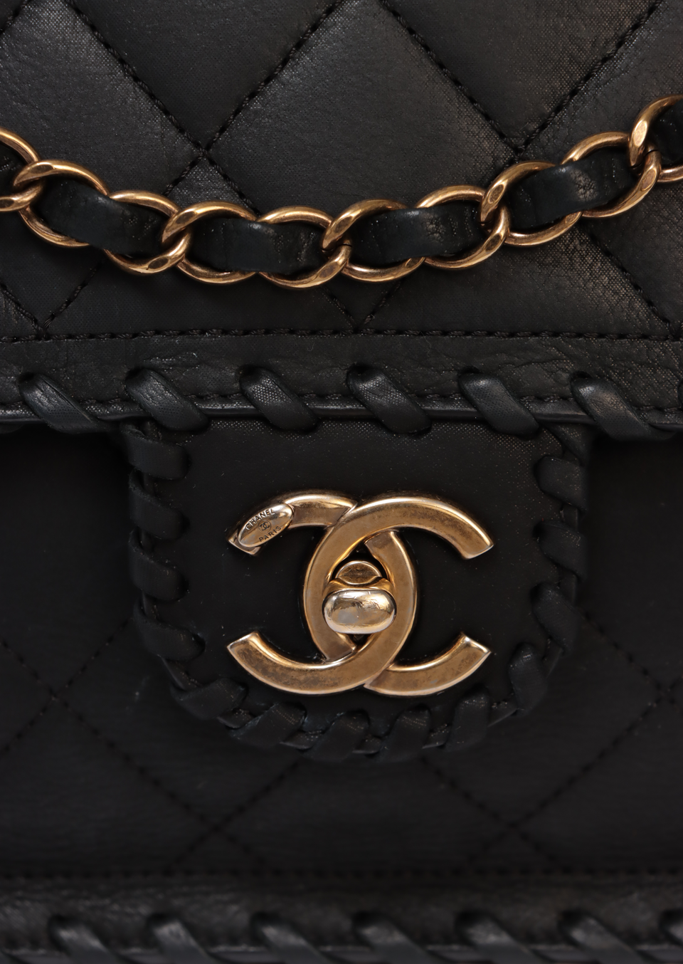 MEDIUM  HAPPY STITCH FLAP BAG