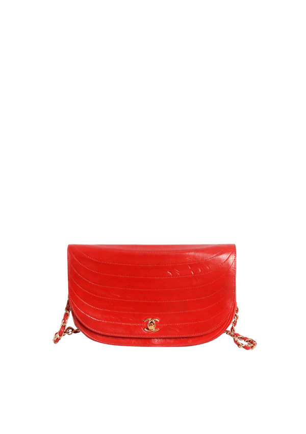 VINTAGE CC CRESCENT FLAP BAG