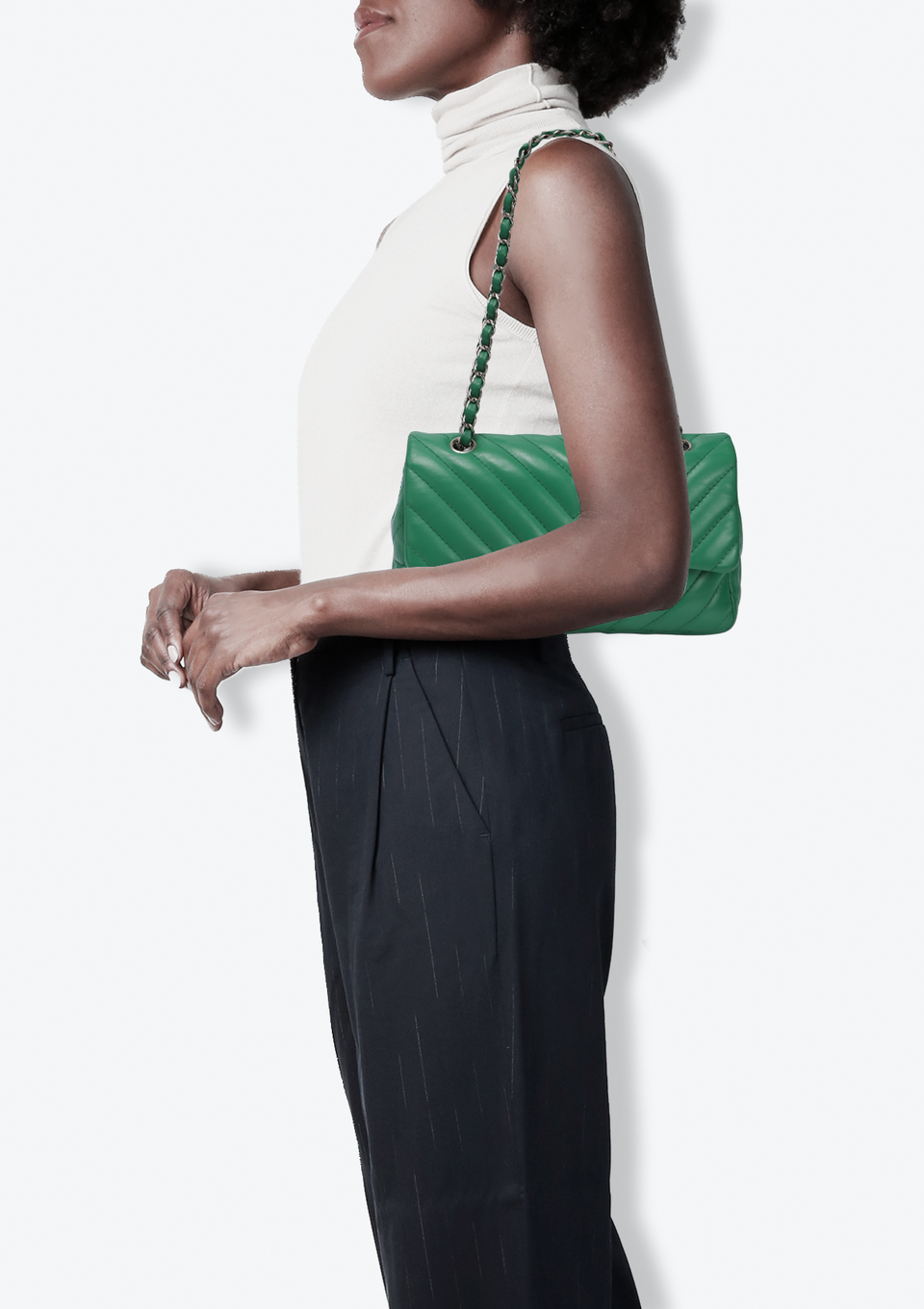 MEDIUM CLASSIC SINGLE FLAP CHEVRON