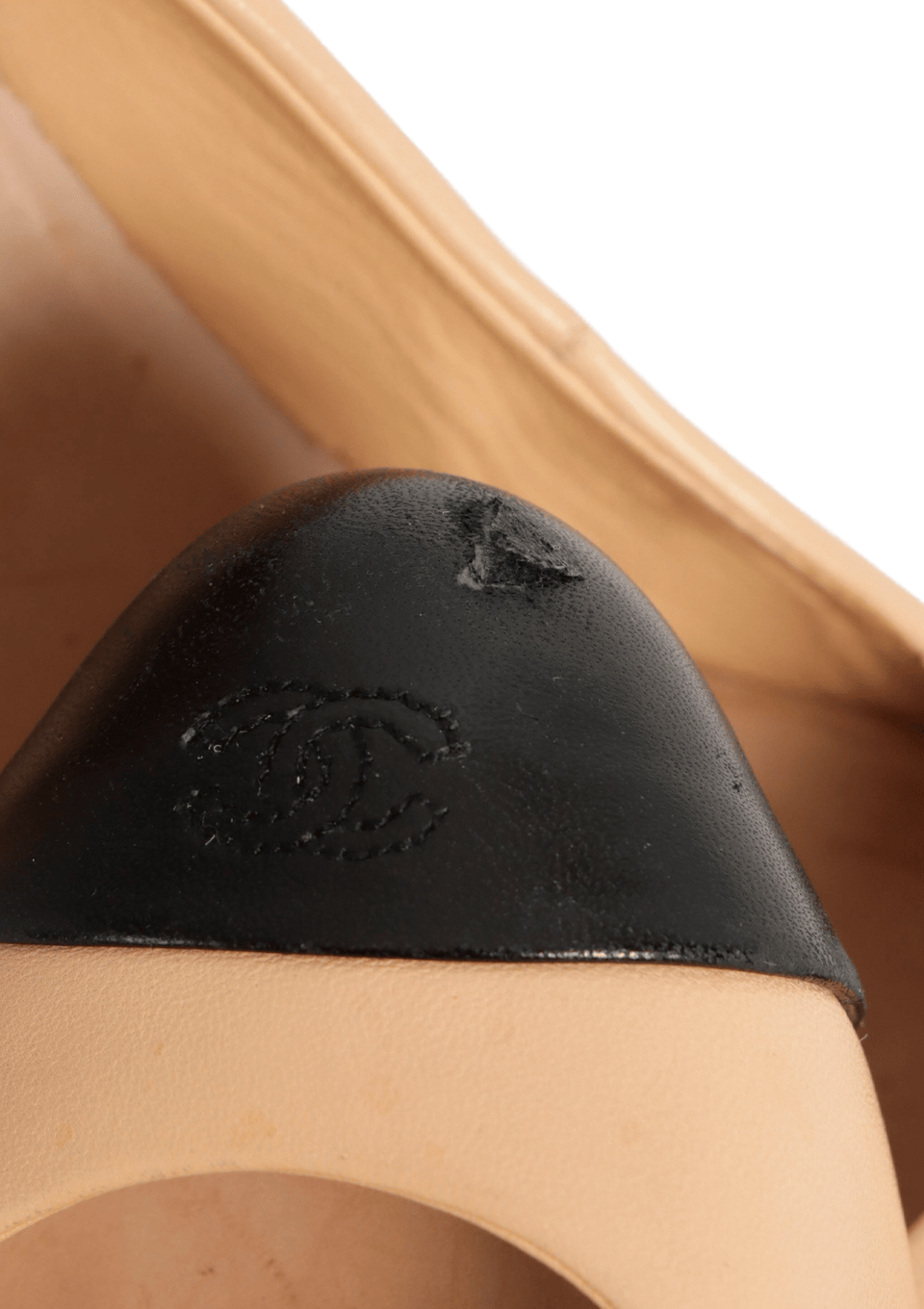 CC CAP TOE PUMPS 35.5