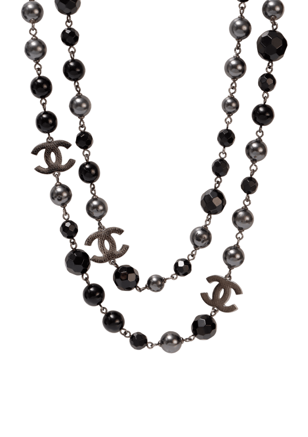 FAUX PEARL & BEAD CC STATION NECKLACE