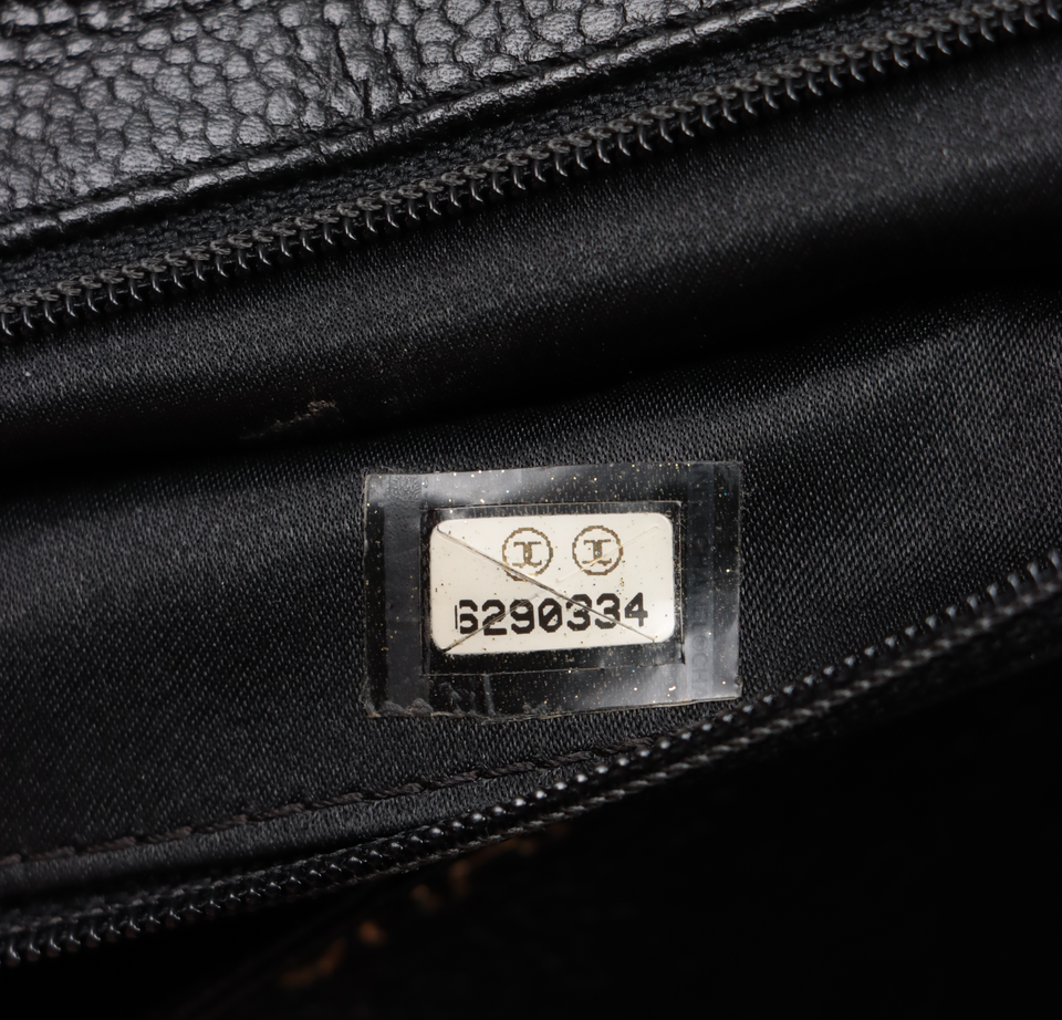 VINTAGE KELLY FLAP BAG CAVIAR