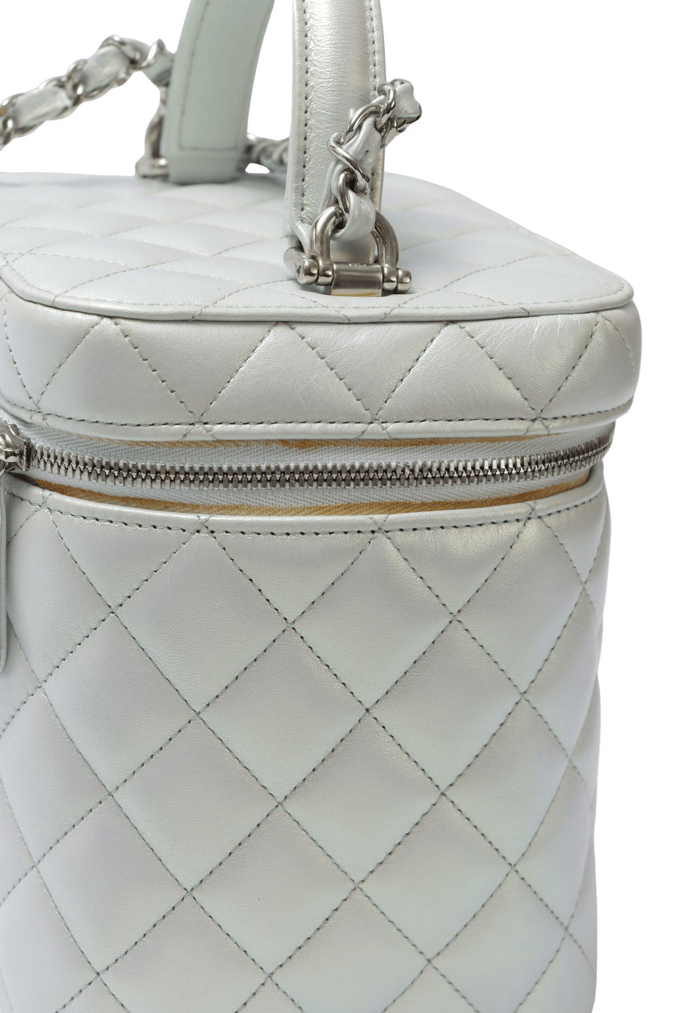 IRIDESCENT SMALL TOP HANDLE VANITY CASE