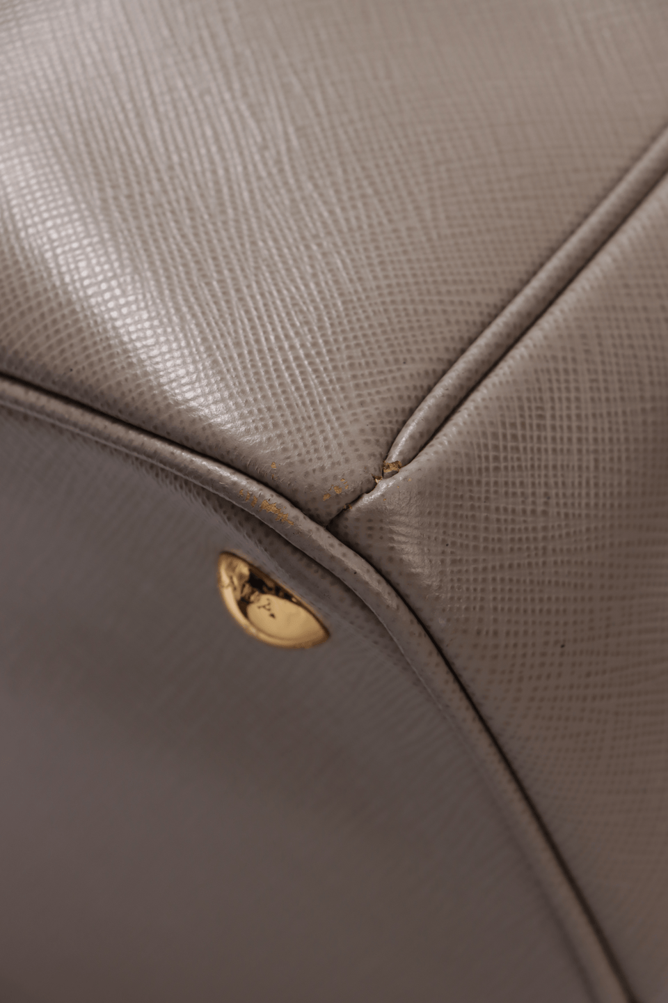 LARGE SAFFIANO LUX DOUBLE ZIP GALLERIA