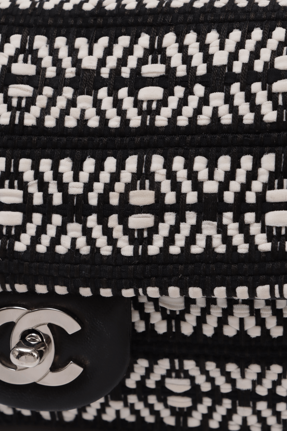 WOVEN TWEED SMALL FLAP