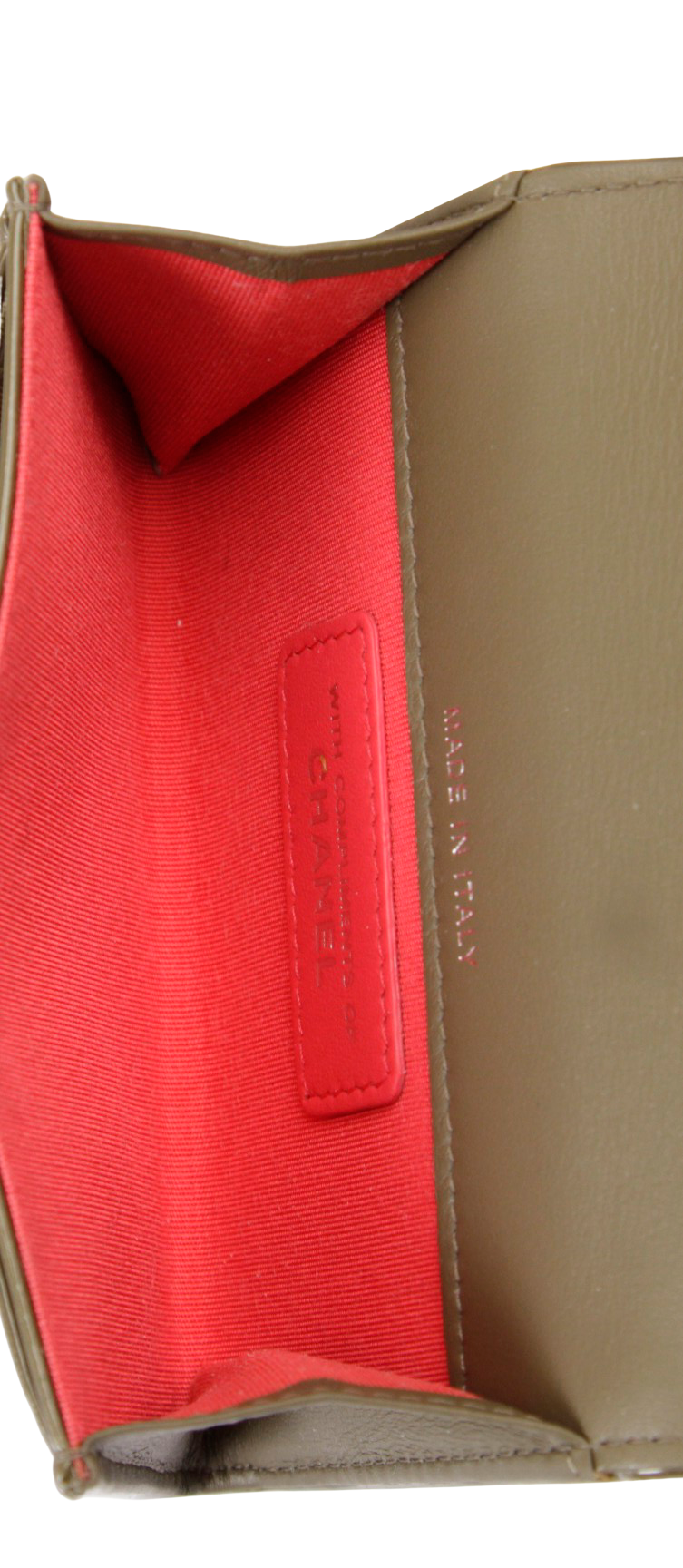 PATENT LEATHER FLAP WALLET