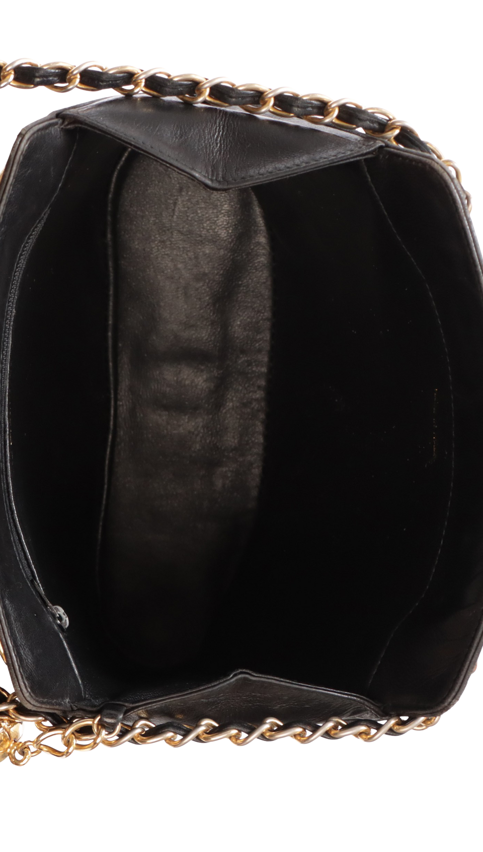 VINTAGE TASSEL FLAP BAG