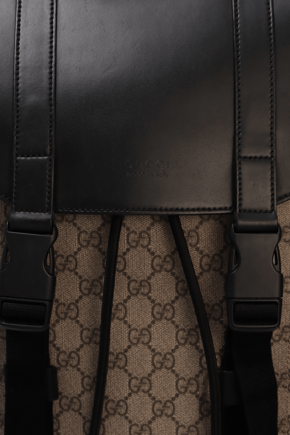 GG SUPREME DOUBLE BUCKLE BACKPACK