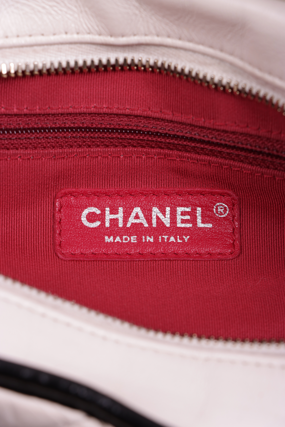 MEDIUM GABRIELLE HOBO