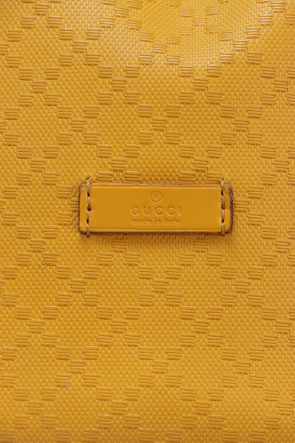 DIAMANTE BRIGHT BUCKET BAG