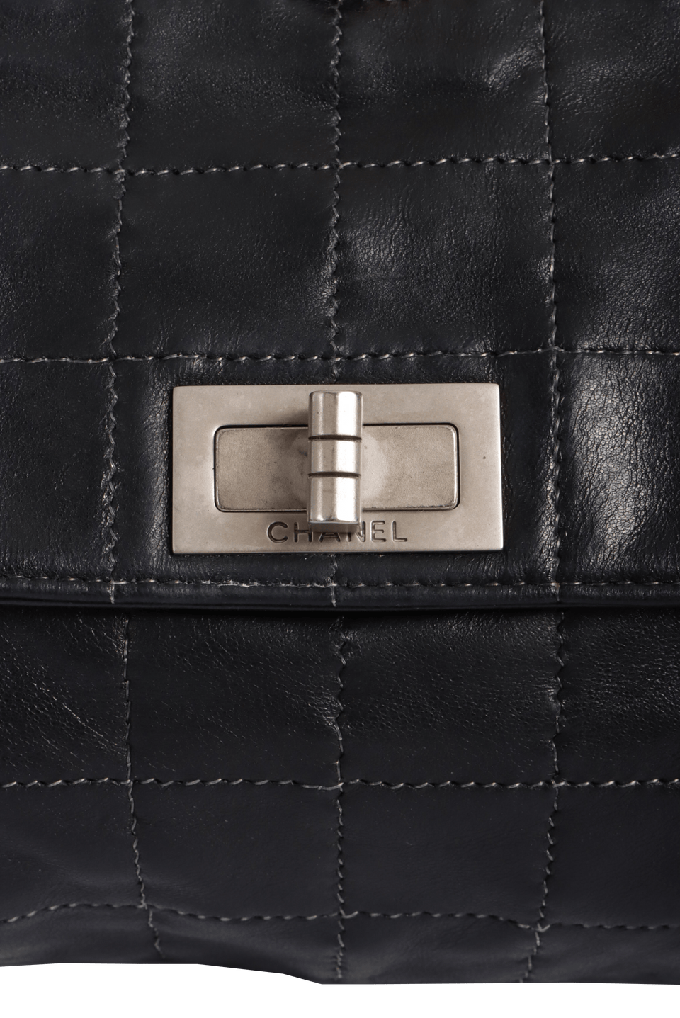 VINTAGE EAST WEST CHOCOLATE BAR