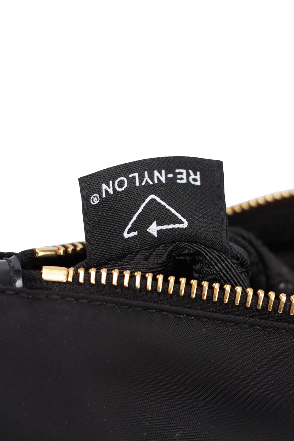 RE-NYLON RE-EDITION 2002