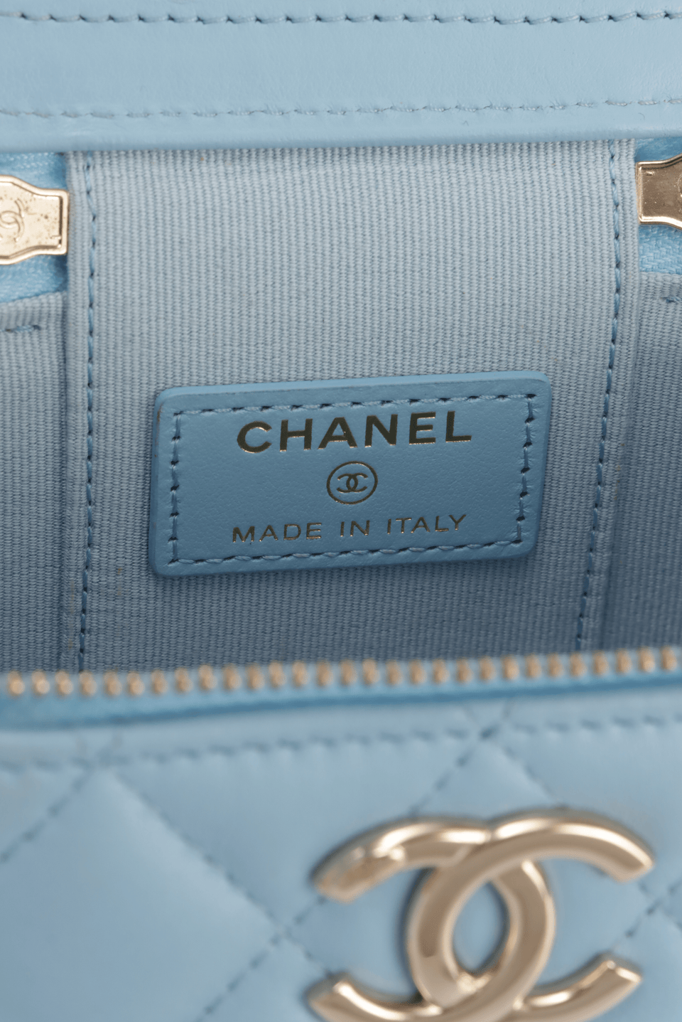 CC VANITY CASE