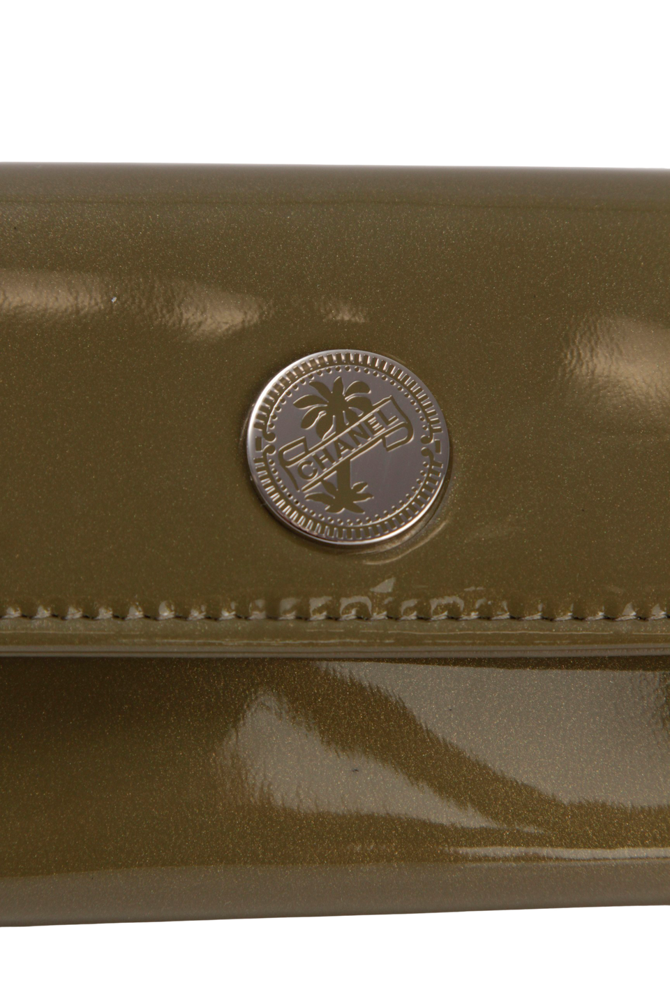 PATENT LEATHER FLAP WALLET