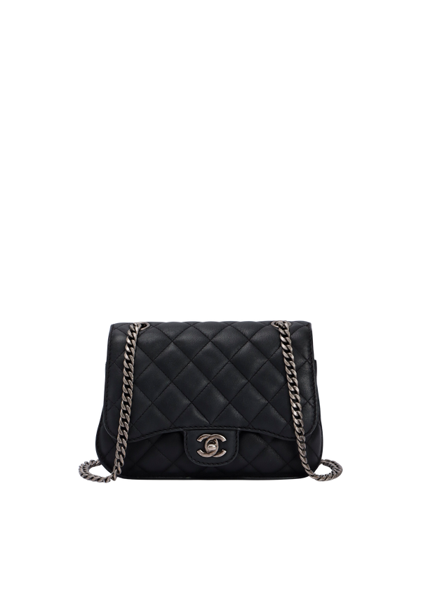 SMALL ROCK IN ROME FLAP CAVIAR