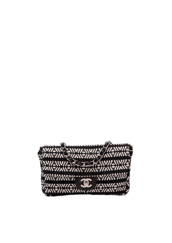 WOVEN TWEED SMALL FLAP