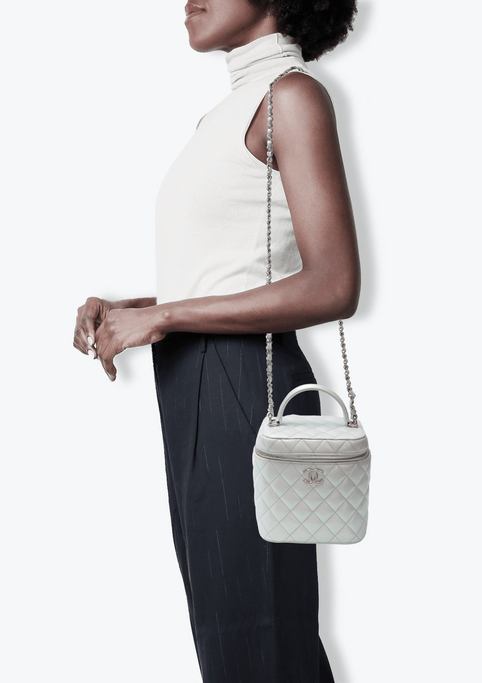 IRIDESCENT SMALL TOP HANDLE VANITY CASE