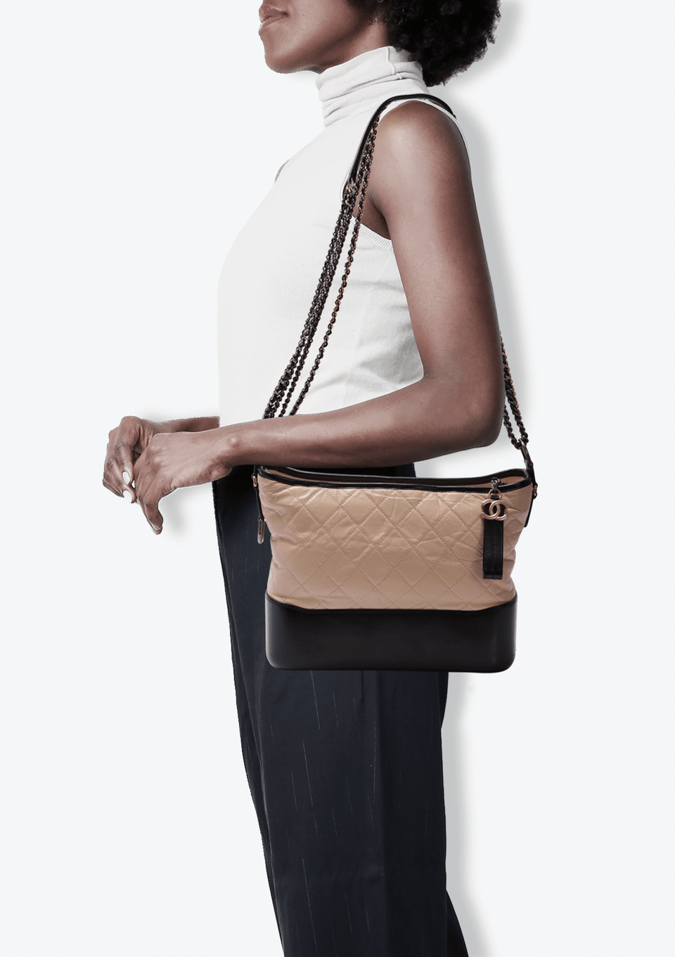 MEDIUM GABRIELLE HOBO BAG