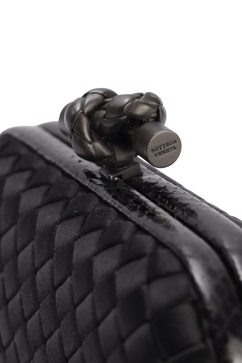 INTRECCIATO SATIN KNOT