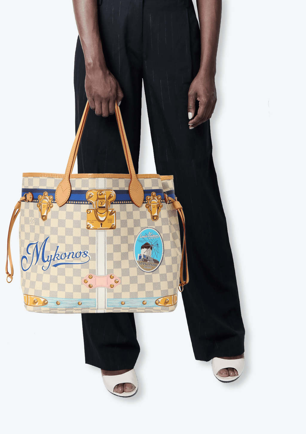 Viaja con Louis Vuitton y su nueva colección de bolsos Neverfull Mykonos