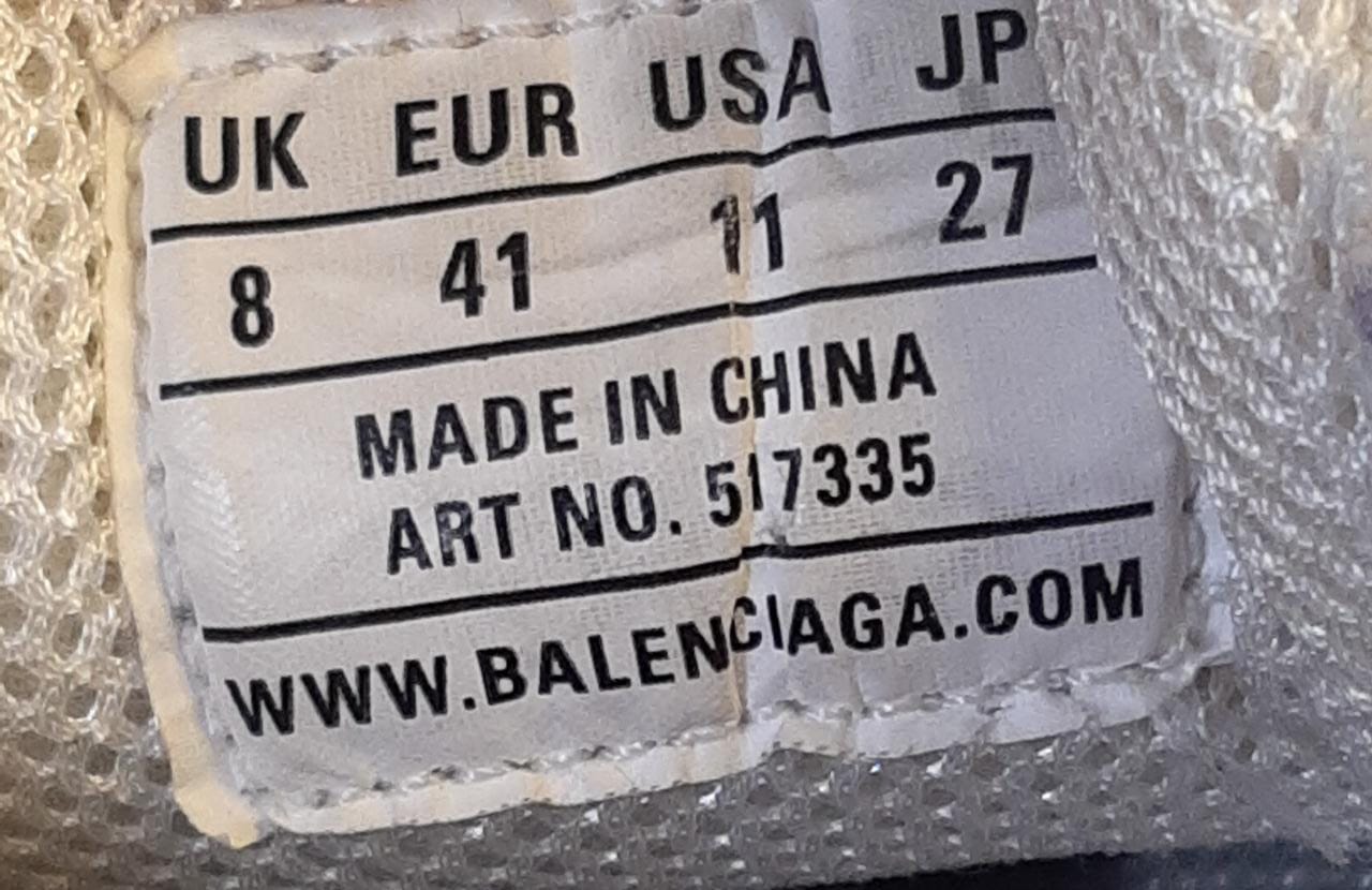 TÊNIS BALENCIAGA TRIPLE S CHUNKY SNEAKERS OFF WHITE 39 ORIGINAL