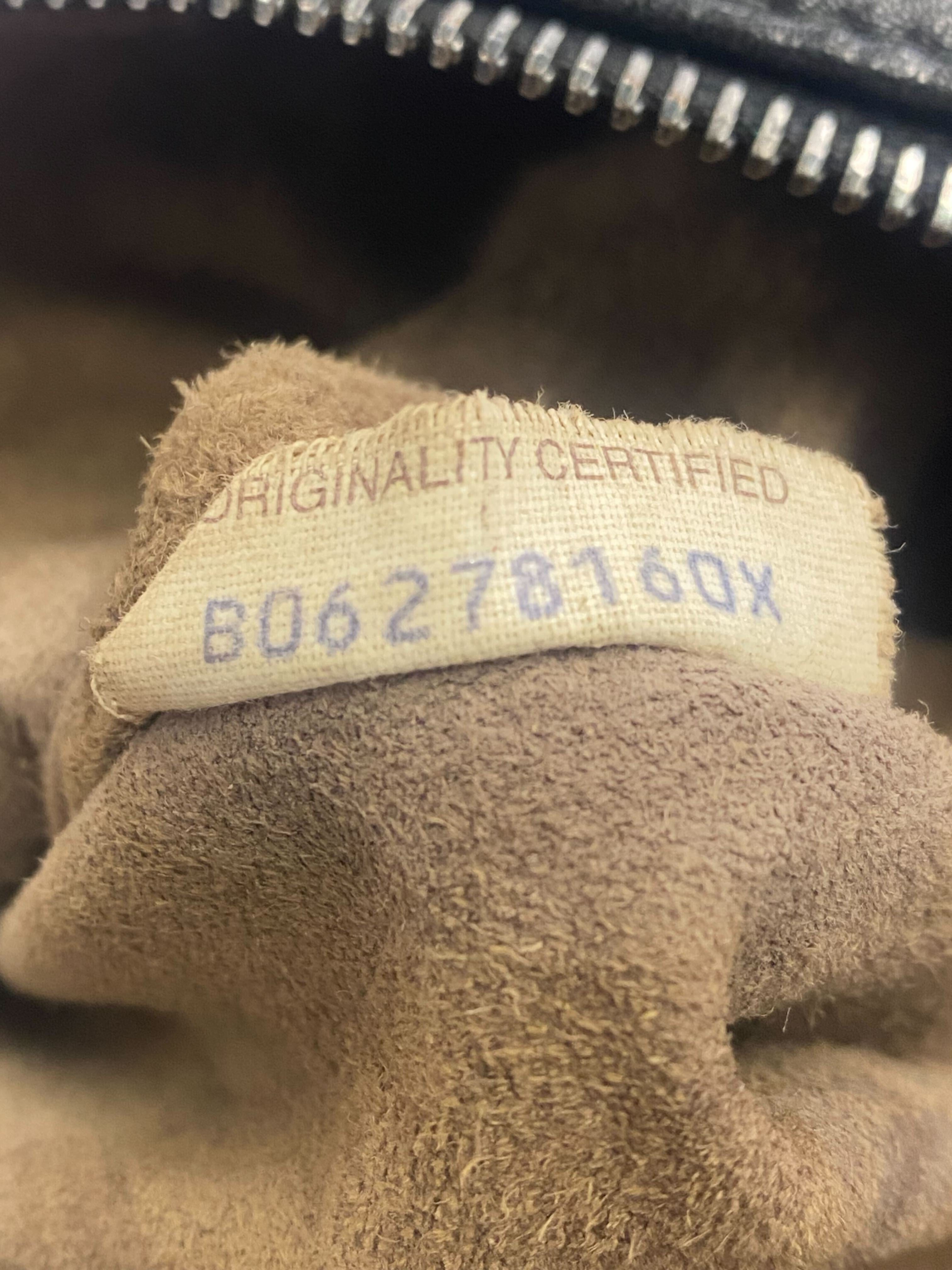 BOLSA BOTTEGA VENETA INTRECCIATO ZIP HOBO PRETO ORIGINAL – Gringa