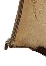 CANAPA LOGO POUCH