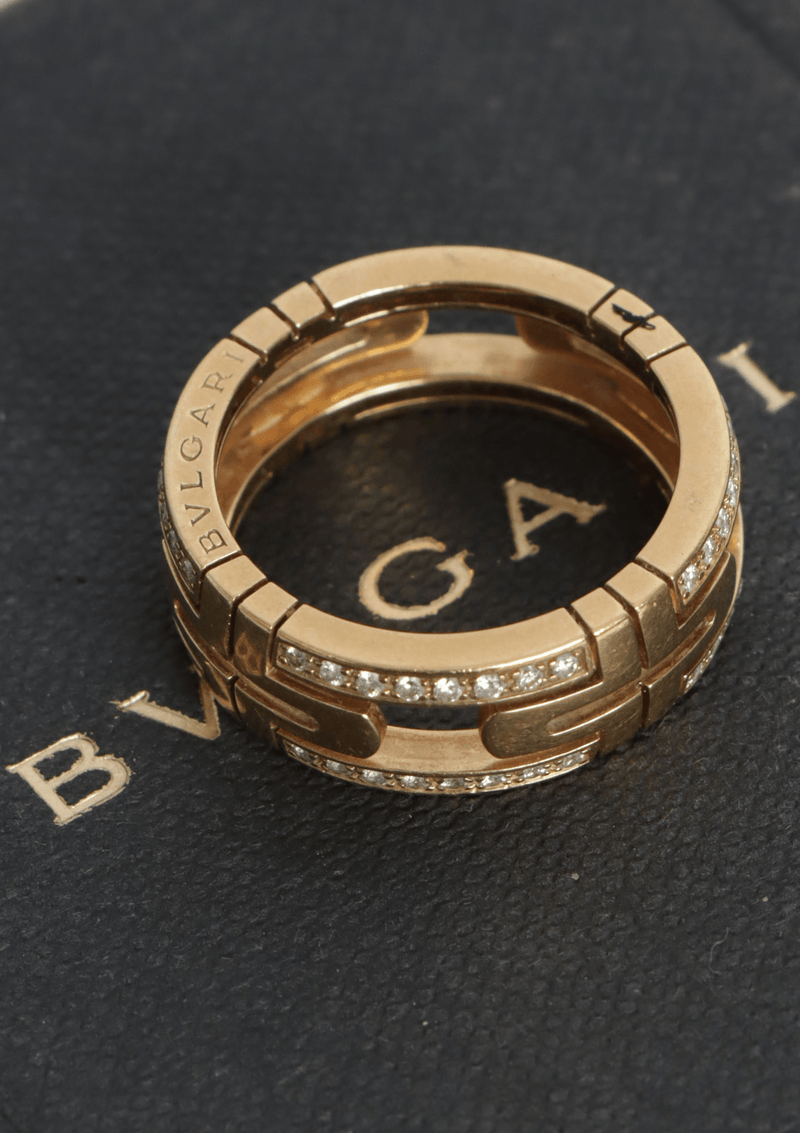 DIAMONDS PARENTESI 18K RING