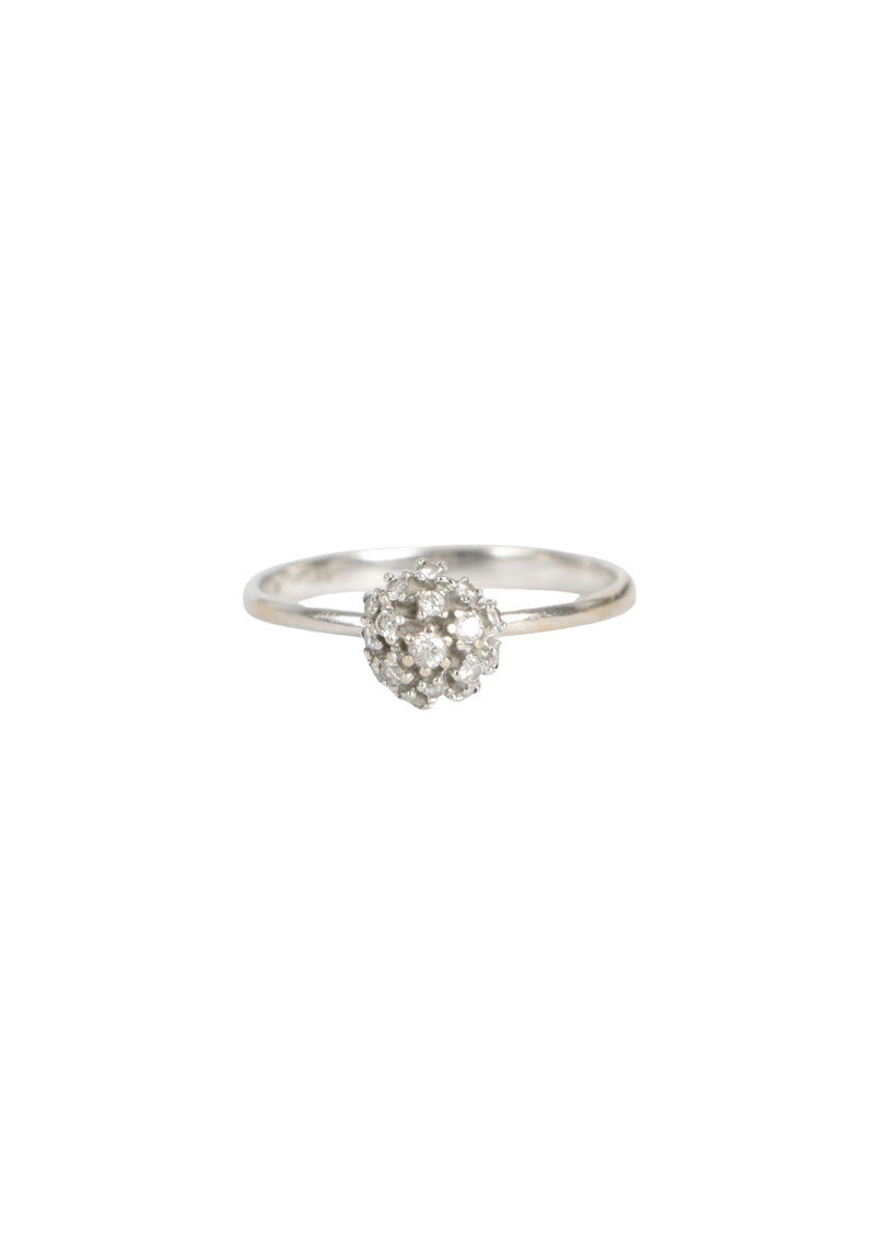 BUQUE DE DIAMANTES 18K RING