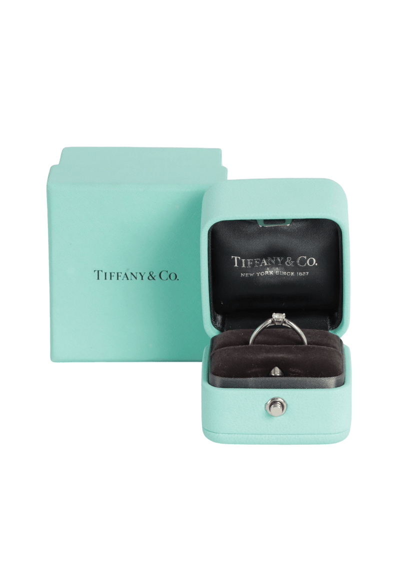 PLATINUM DIAMOND TIFFANY® SETTING ENGAGEMENT RING 0.27 CT