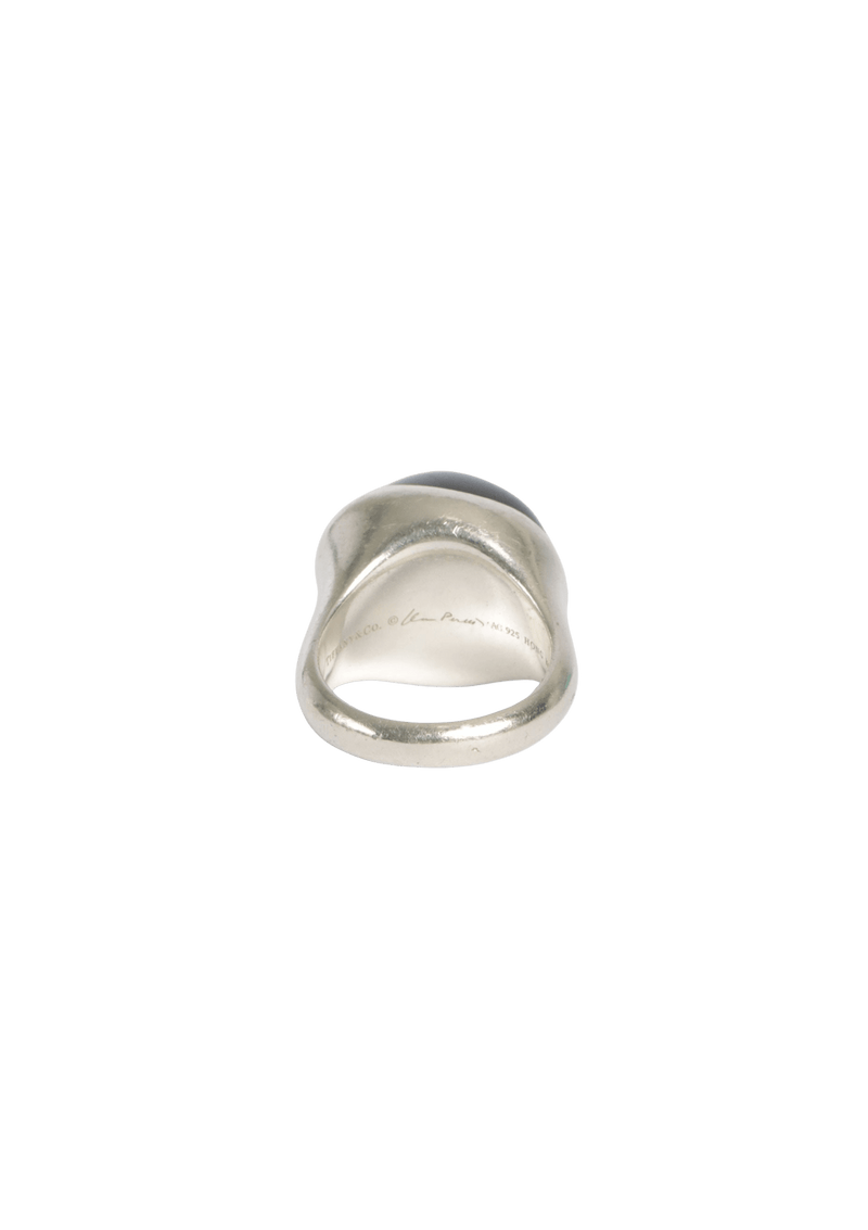 CABOCHON RING