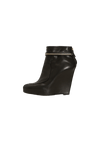 LEATHER ANKLE BOOTS 37