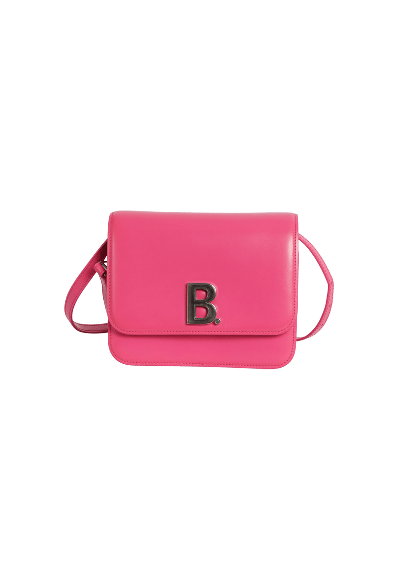 B DOT FLAP BAG