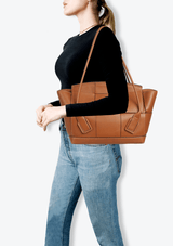 MEDIUM ARCO TOTE BAG