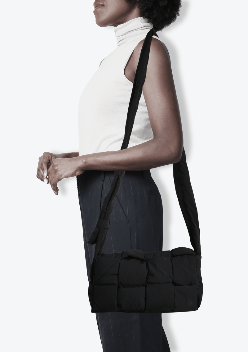 MEDIUM PADDED TECH CASSETTE BAG