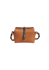 BOX ON STRAP CROSSBODY