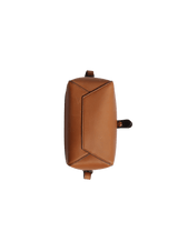 BOX ON STRAP CROSSBODY