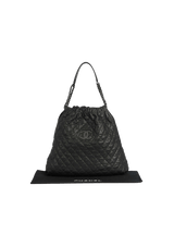 CC ELASTIC TOTE CAVIAR