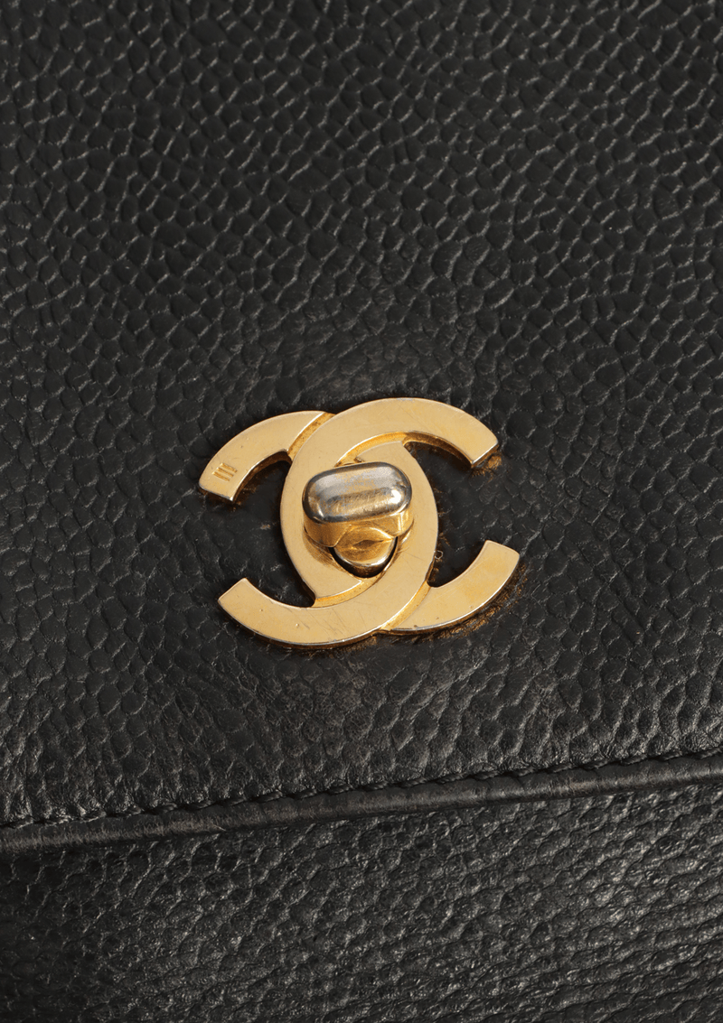 CC FLAP BACKPACK CAVIAR