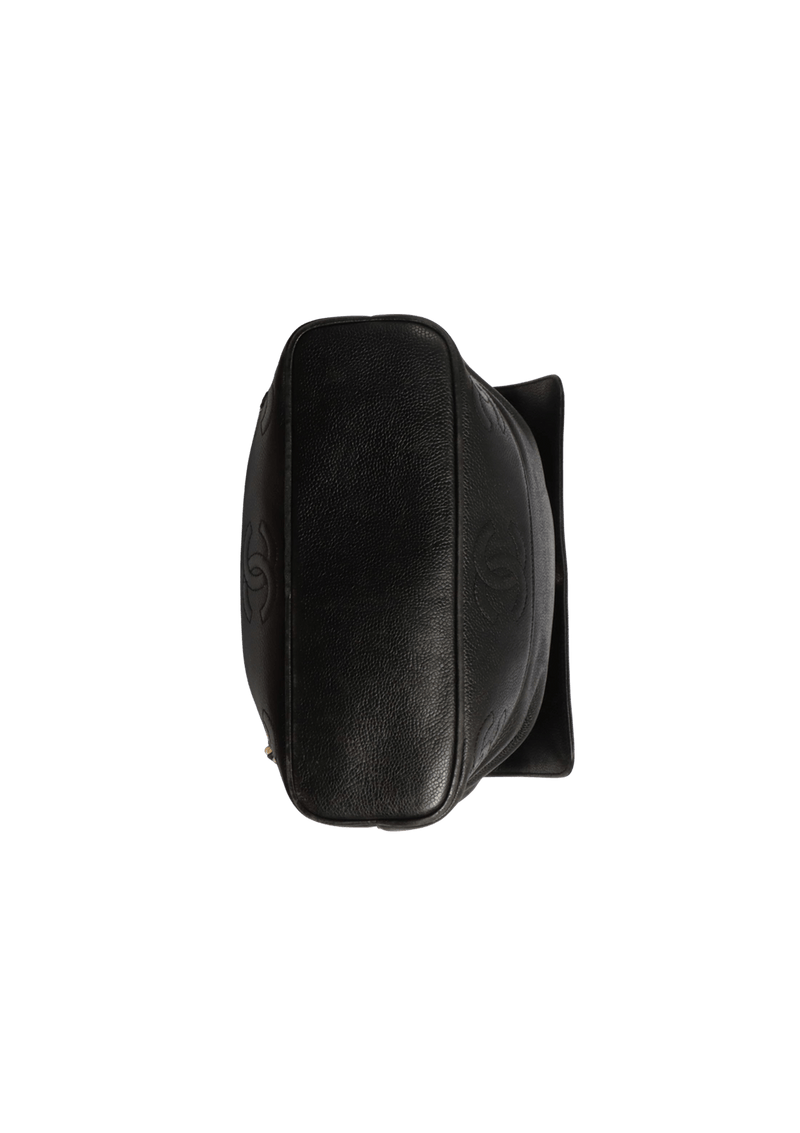 CC FLAP BACKPACK CAVIAR