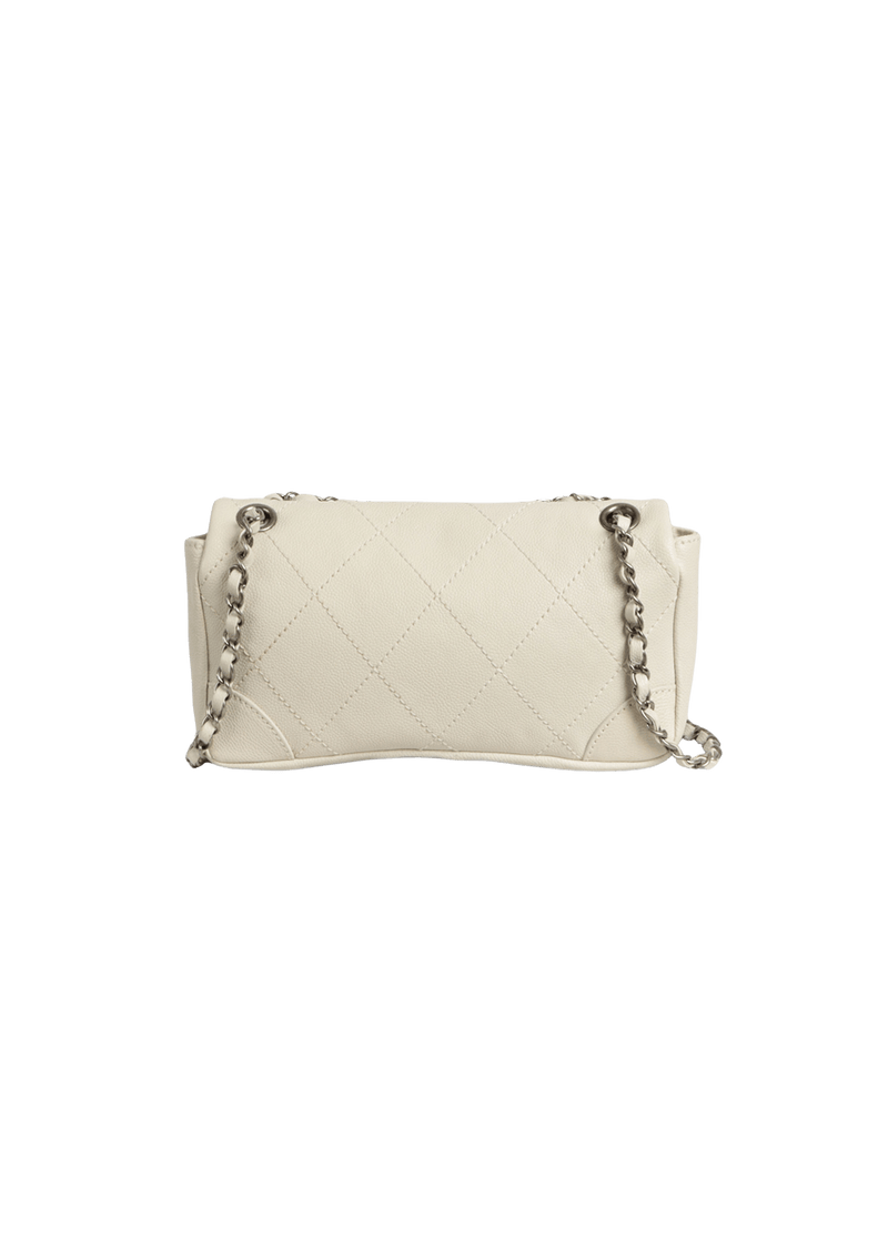 CC FLAP BAG CAVIAR