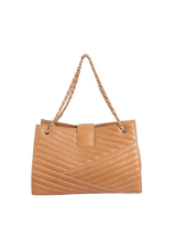 CHEVRON GABRIELLE TOTE