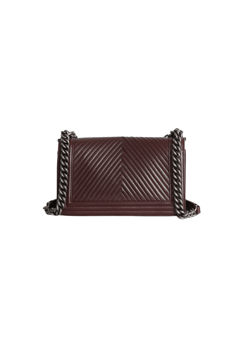 CHEVRON MEDIUM BOY BAG